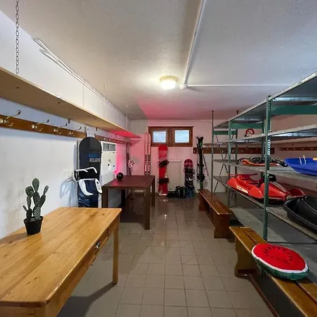 ホステル Freeride Restaurant & Camps ル・クロセッツ
