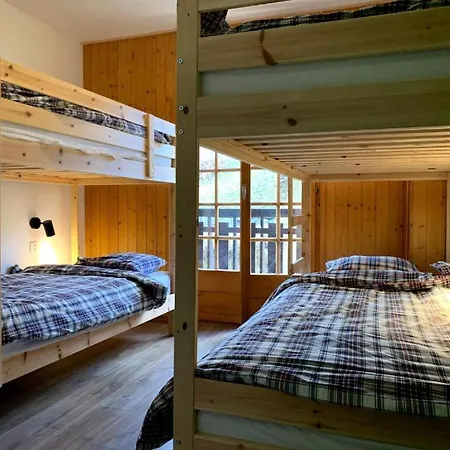 Freeride Restaurant & Camps ホステル
