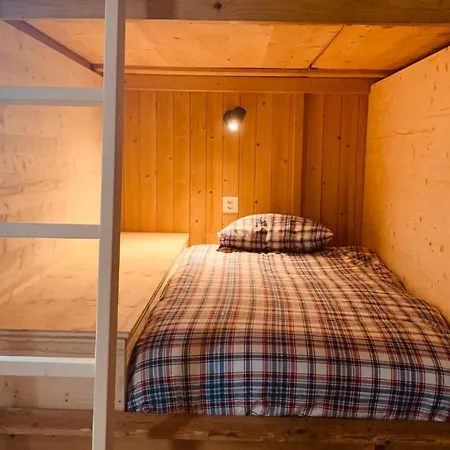 ホステル Freeride Restaurant & Camps ル・クロセッツ