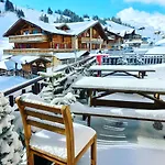 Freeride Restaurant & Camps
